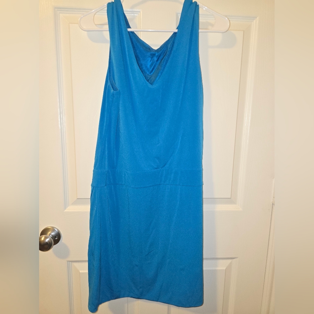 Elegant Blue Sleeveless Dress